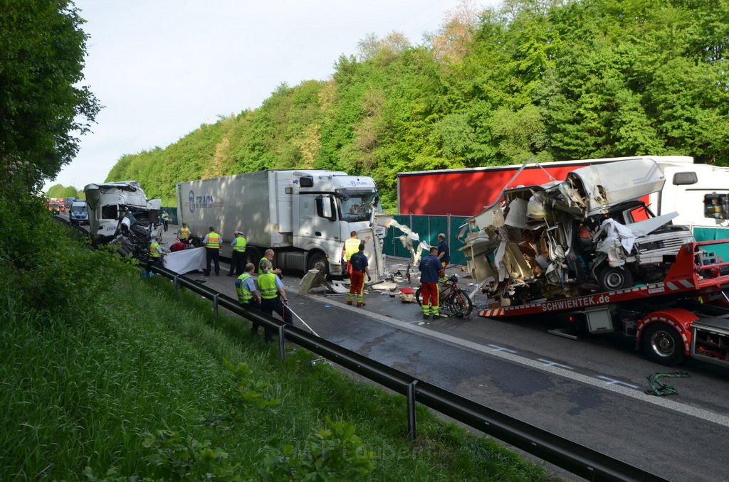 Wieder schwerer VU A 1 Rich Saarbruecken vorm AK Leverkusen P2176.JPG - Miklos Laubert